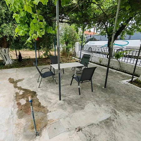 Olive House Case de vacanță